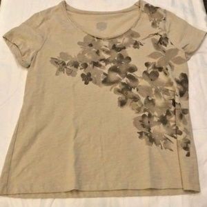 St. John’s Bay Beige Top Classic Graphic Design